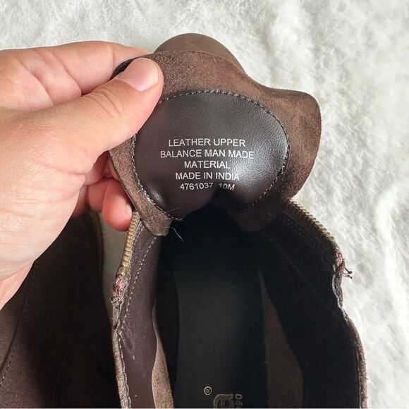 Diba Women’s Brown Ankle Booties Size 10 - Picture 10 of 16